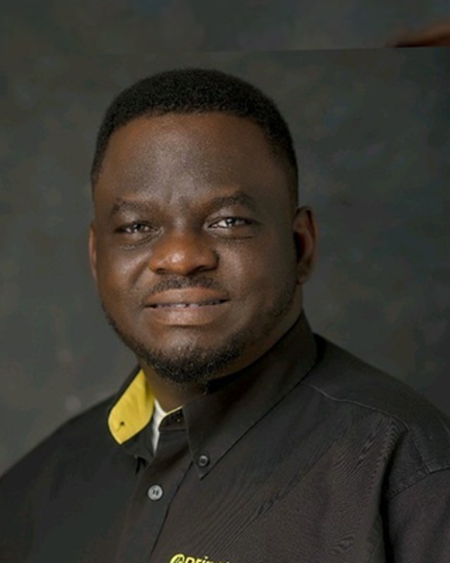 Olumide Ayinla
